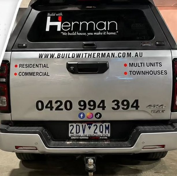 Canopy & tailgate graphics – Build with Herman